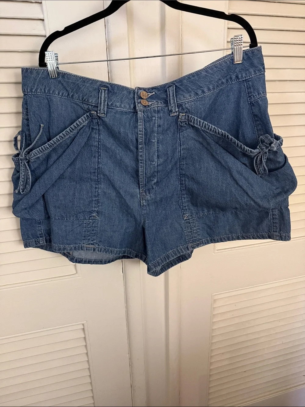 We The Free Relaxed Denim Utility Shorts in Blue - Picture 1 of 4